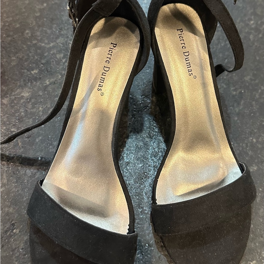 Pierre Dumas Elegant Black Heels
